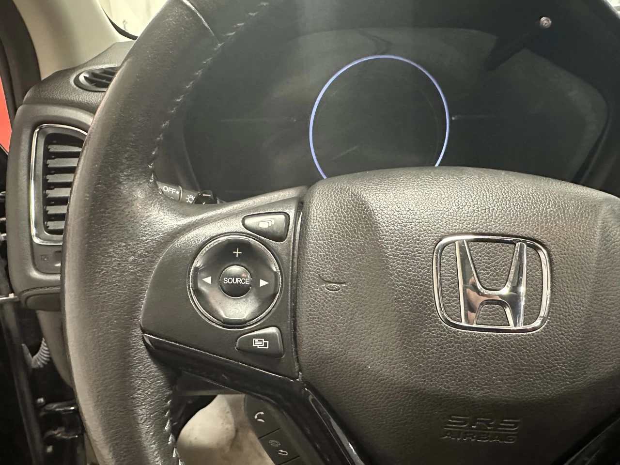 2021 Honda HR-V
                                                    Touring Image principale