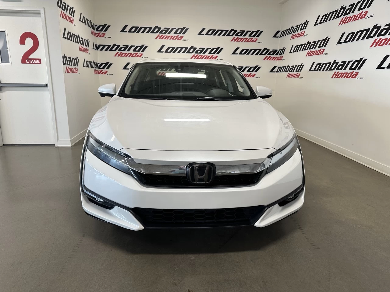 2019 Honda Clarity Plug-In Hybrid
                                                    Sedan Main Image