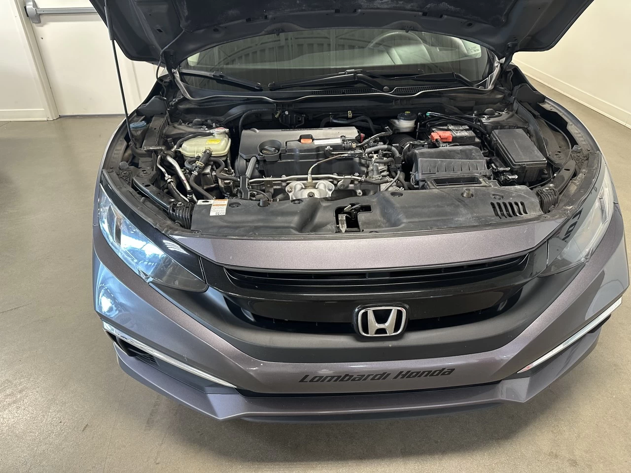 2019 Honda Civic
                                                    LX Main Image