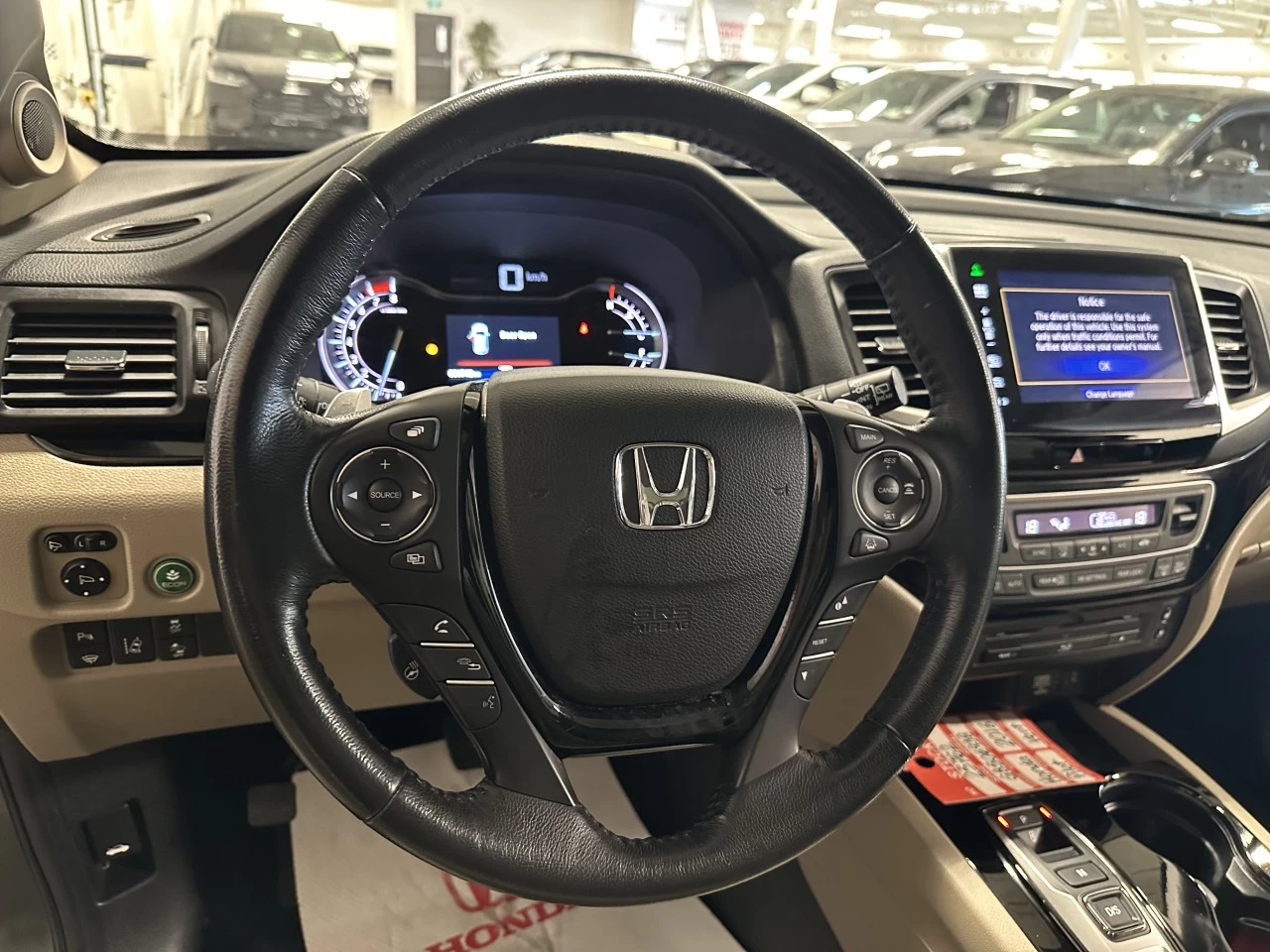 2016 Honda Pilot
                                                    Touring Main Image