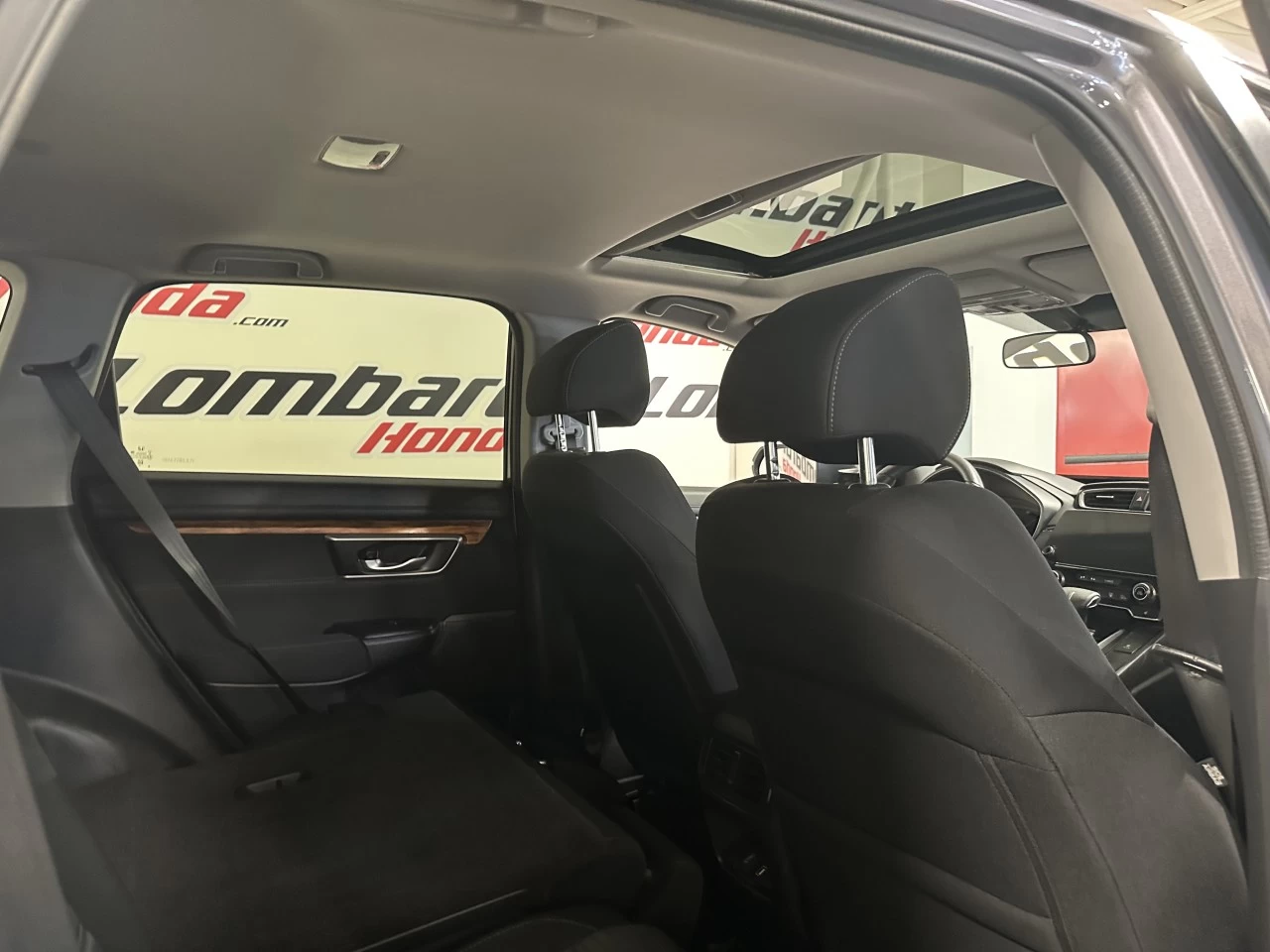 2019 Honda CR-V
                                                    EX Image principale