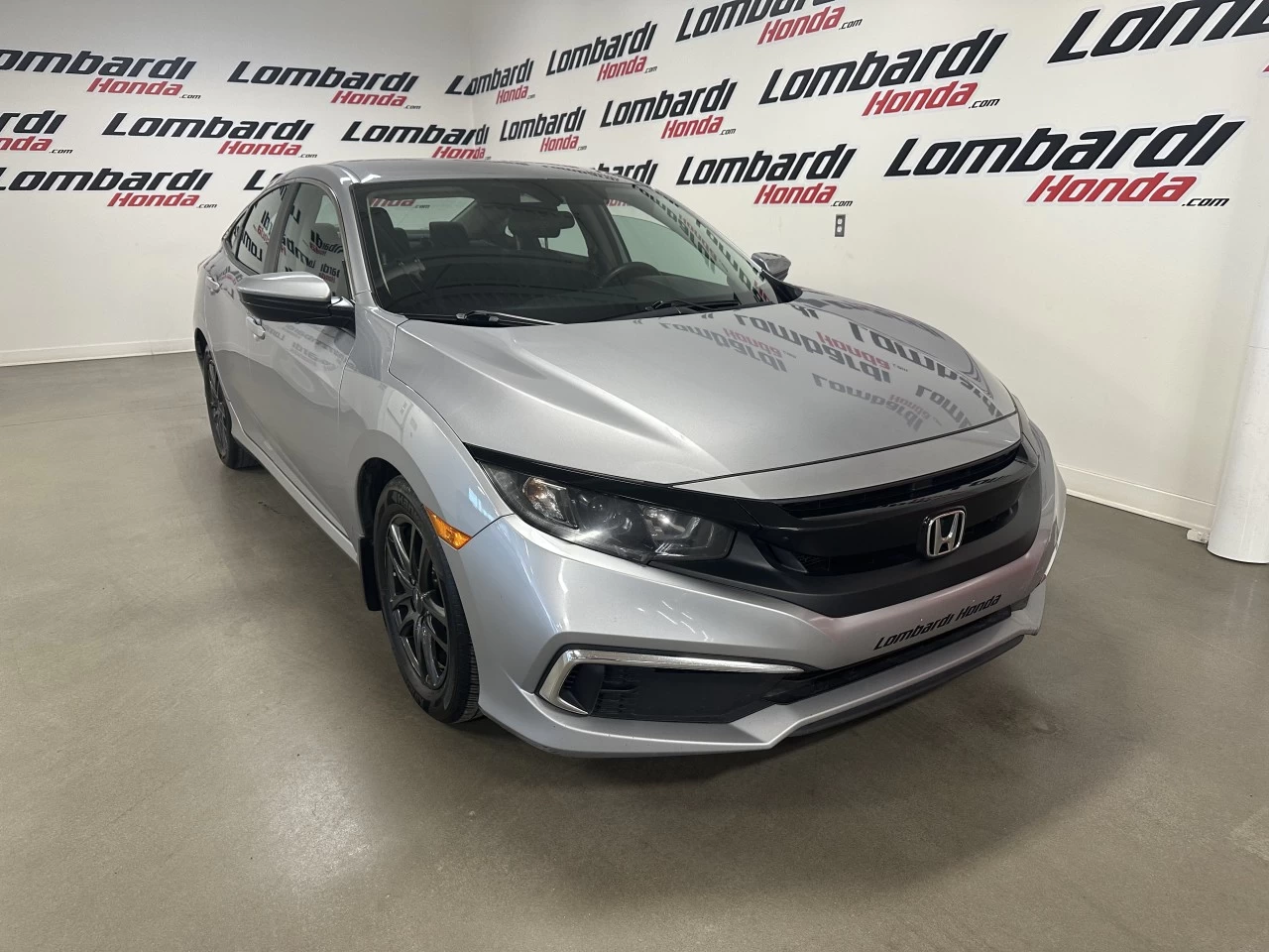 2019 Honda Civic
                                                    LX Image principale