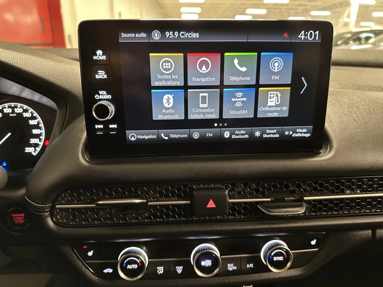 2023 Honda HR-V
                                                    EX-L Navi Main Image