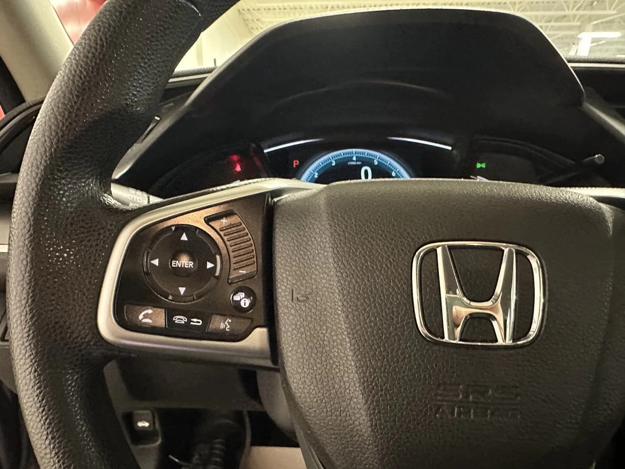 2018 Honda Civic
                                                    LX Image principale