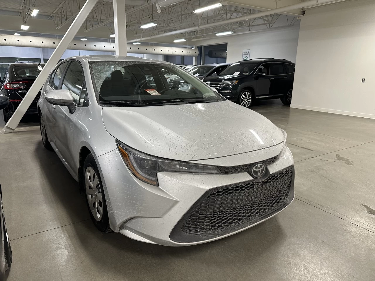 2022 Toyota Corolla L/LE/XLE https://www.lombardihonda.com/resize/b990ff35b810a3abc0cc817b2ca24889-1