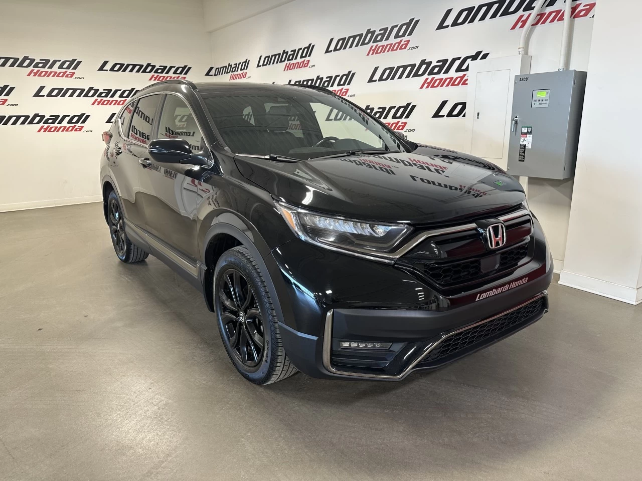 2022 Honda CR-V
                                                    Touring/Black Edition Main Image