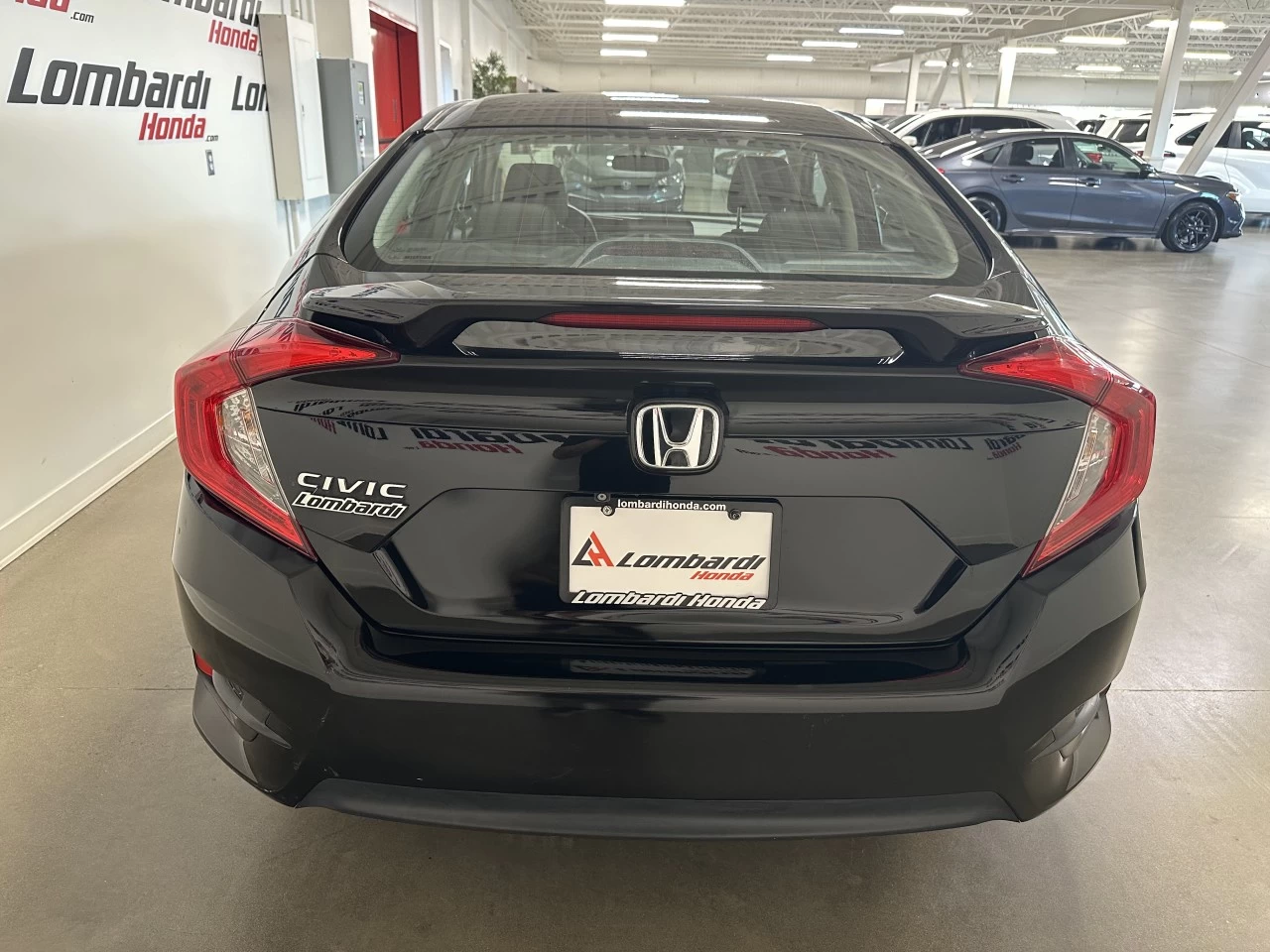 2018 Honda Civic
                                                    LX Image principale