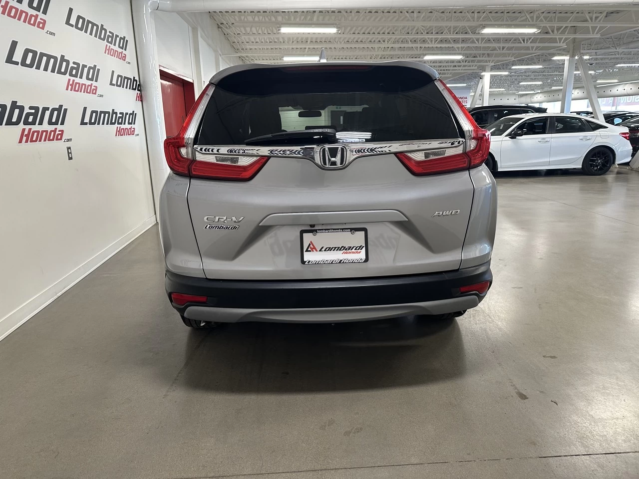 2018 Honda CR-V
                                                    LX Image principale