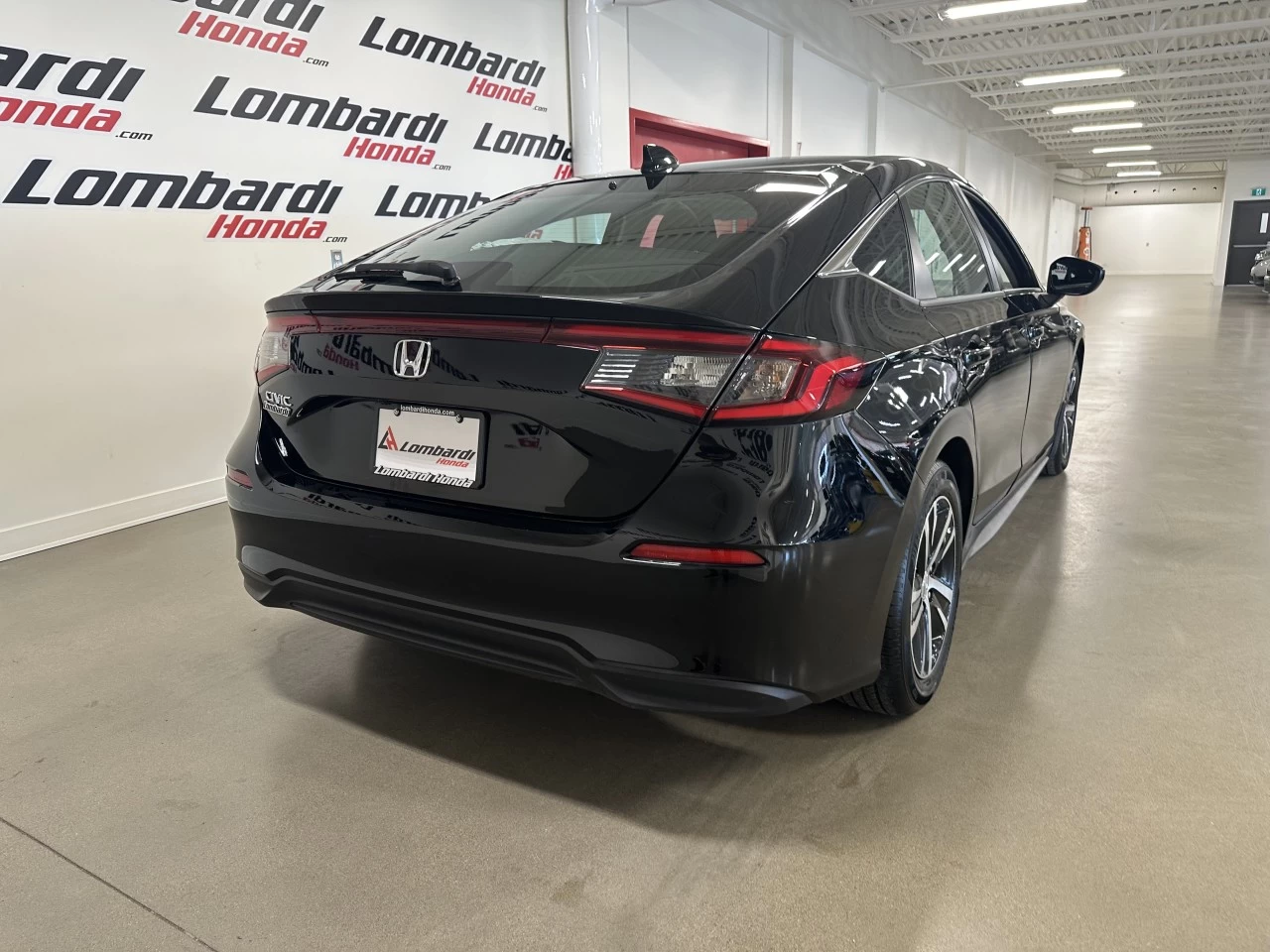 2022 Honda Civic LX https://www.lombardihonda.com/resize/b990ff35b810a3abc0cc817b2ca24889-1