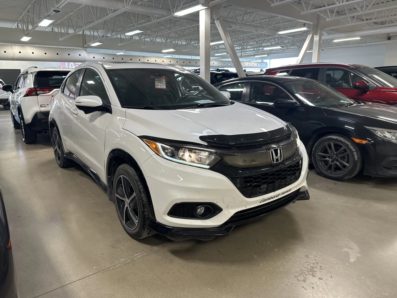 2020 Honda HR-V Sport https://www.lombardihonda.com/resize/b990ff35b810a3abc0cc817b2ca24889-1