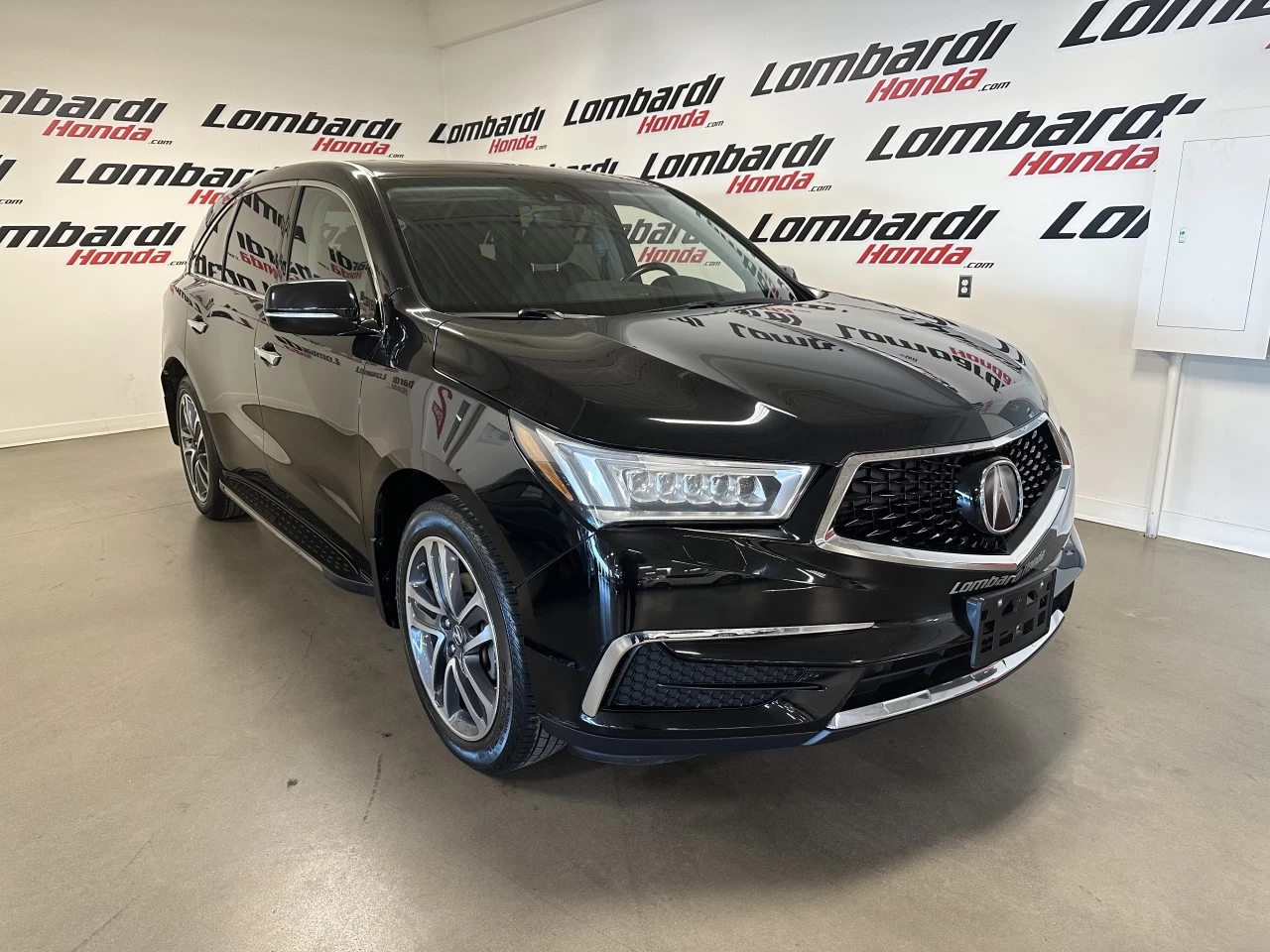 2018 Acura MDX
                                                    Tech Image principale