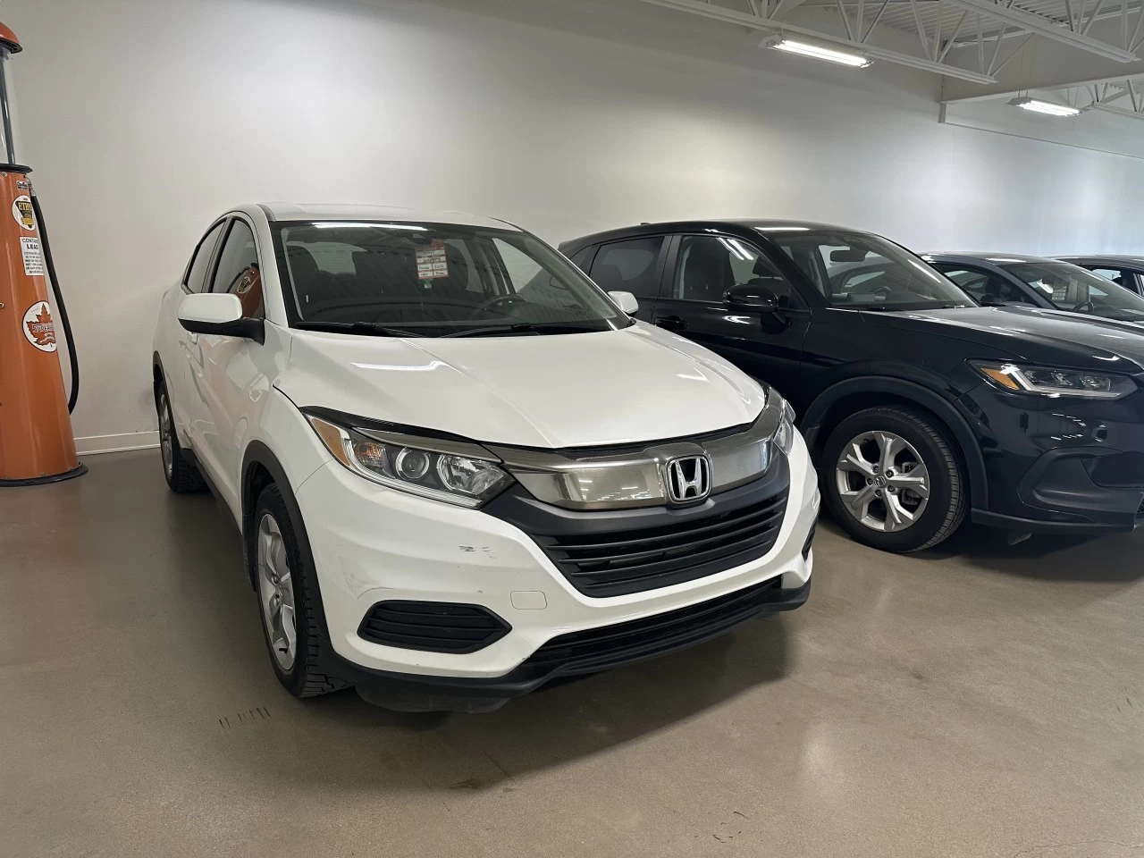 2019 Honda HR-V LX https://www.lombardihonda.com/resize/b990ff35b810a3abc0cc817b2ca24889-1