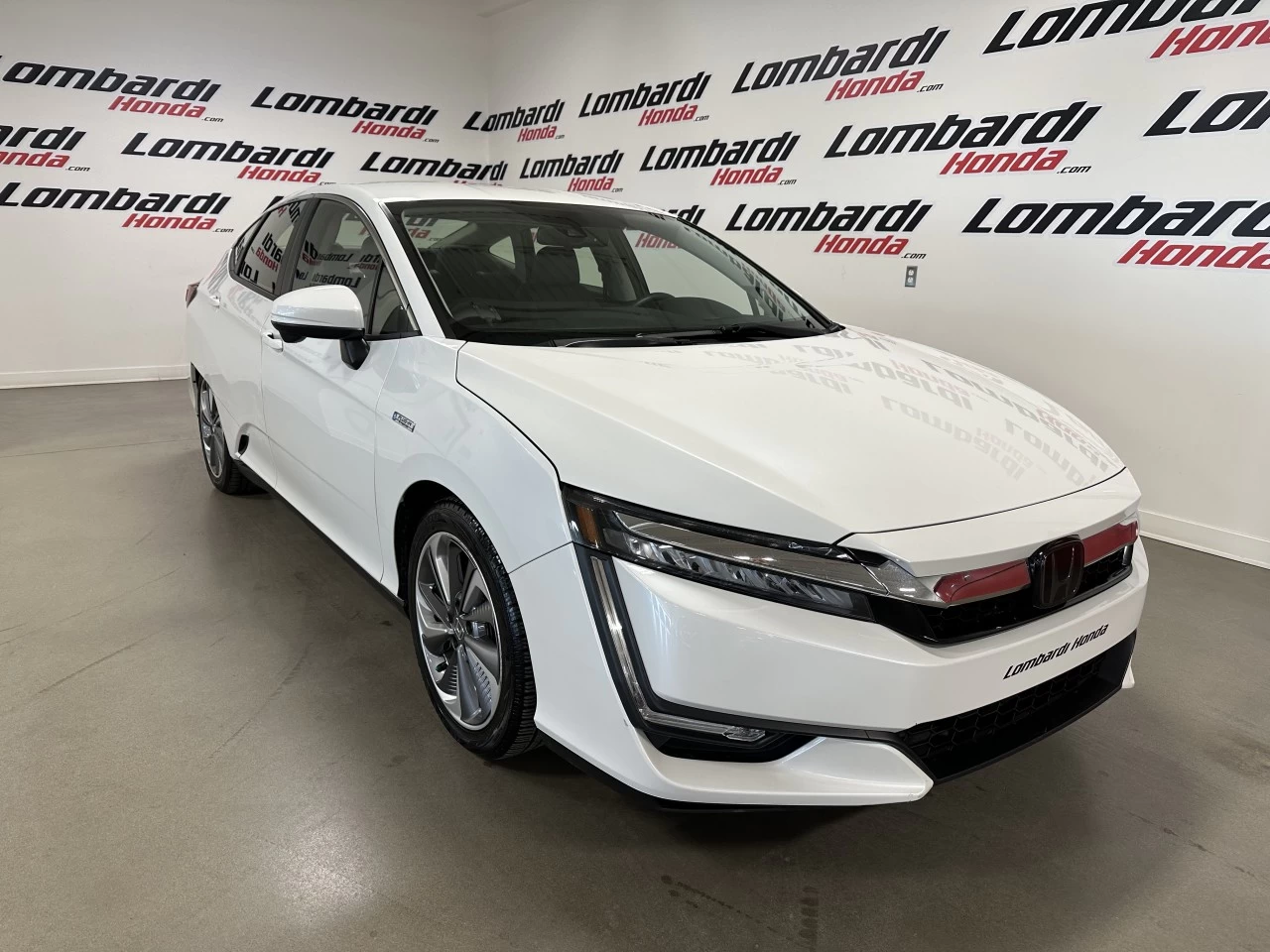 2019 Honda Clarity
                                                    Sedan Main Image