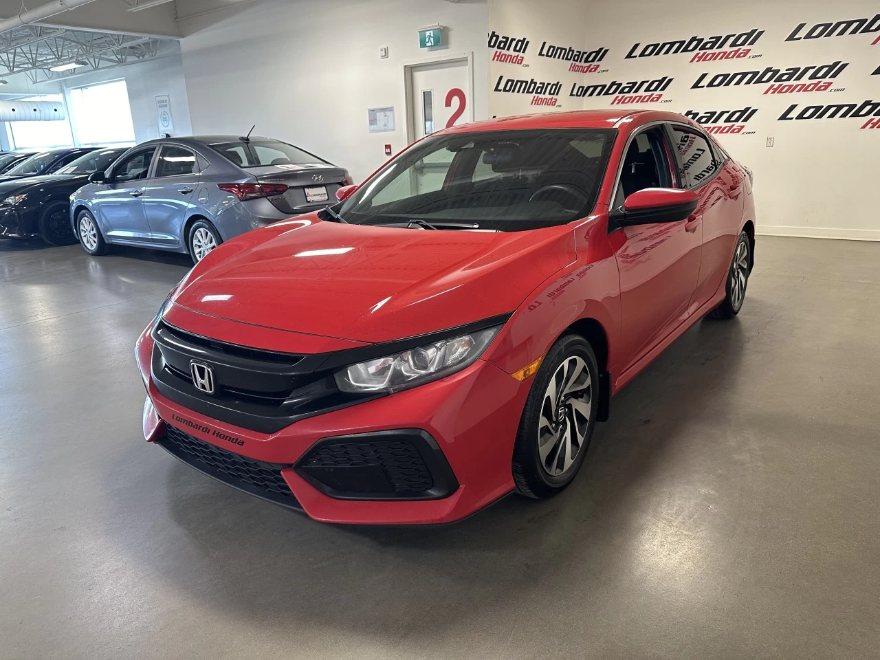 2019 Honda Civic
                                                    LX Image principale