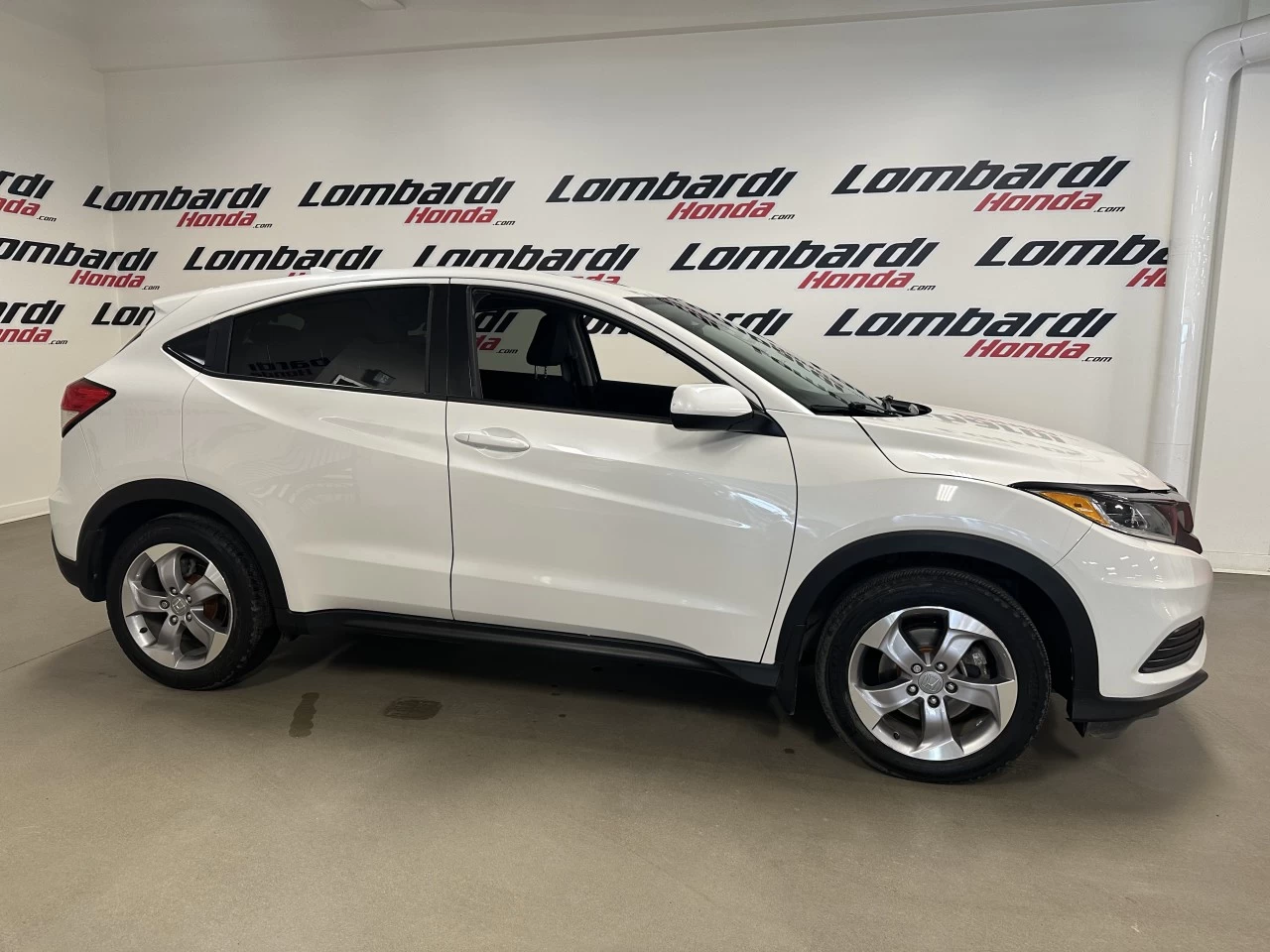 2020 Honda HR-V
                                                    LX Main Image