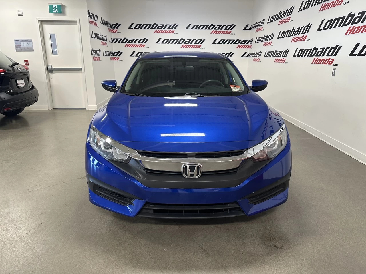 2017 Honda Civic
                                                    LX Image principale