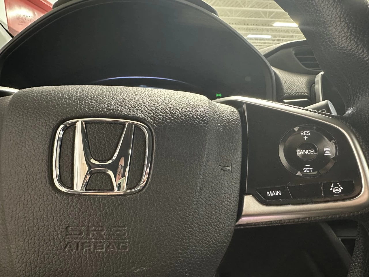 2021 Honda CR-V
                                                    LX Image principale