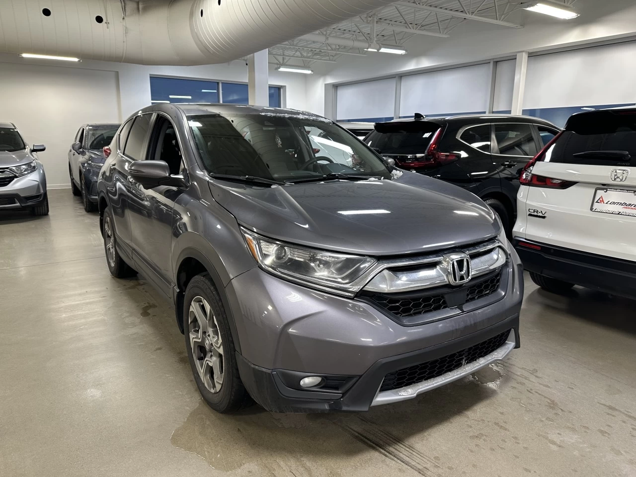 2018 Honda CR-V EX https://www.lombardihonda.com/resize/b990ff35b810a3abc0cc817b2ca24889-1