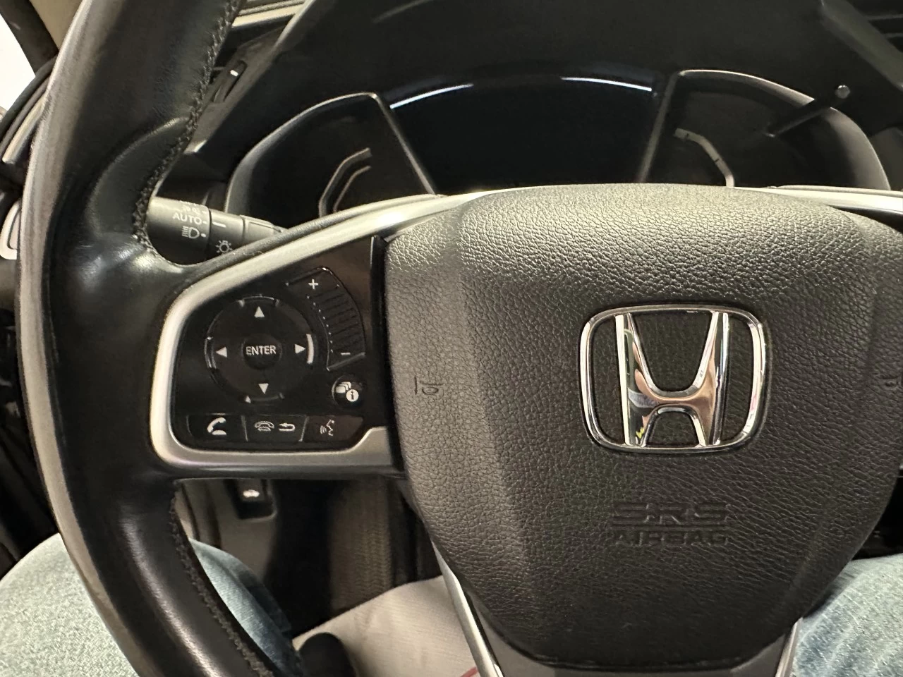 2016 Honda Civic
                                                    Touring Main Image