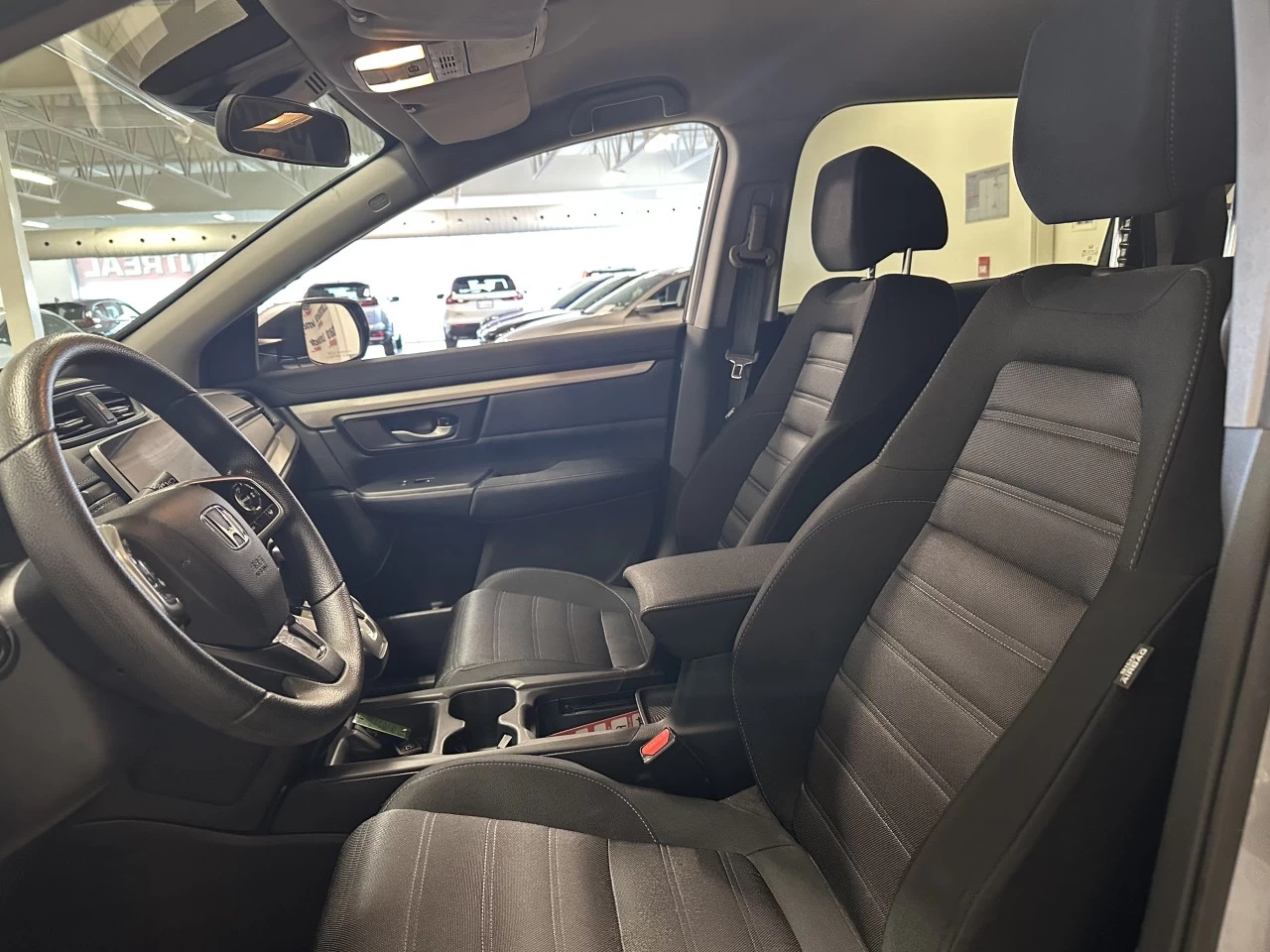 2019 Honda CR-V
                                                    LX Image principale