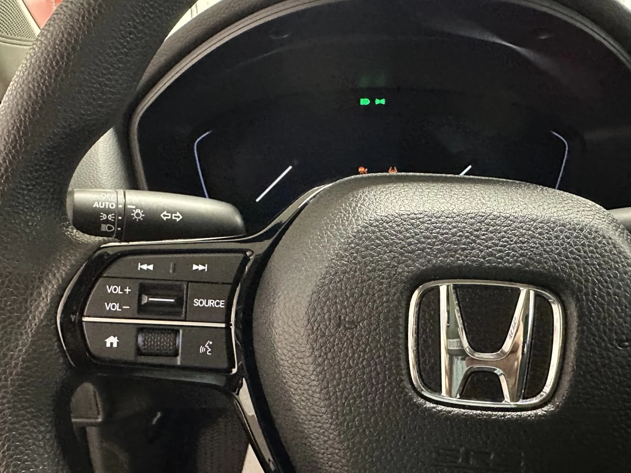 2022 Honda Civic LX https://www.lombardihonda.com/resize/b990ff35b810a3abc0cc817b2ca24889-1