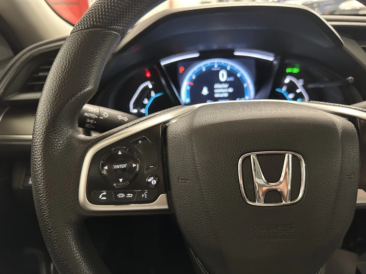 2019 Honda Civic
                                                    LX Image principale