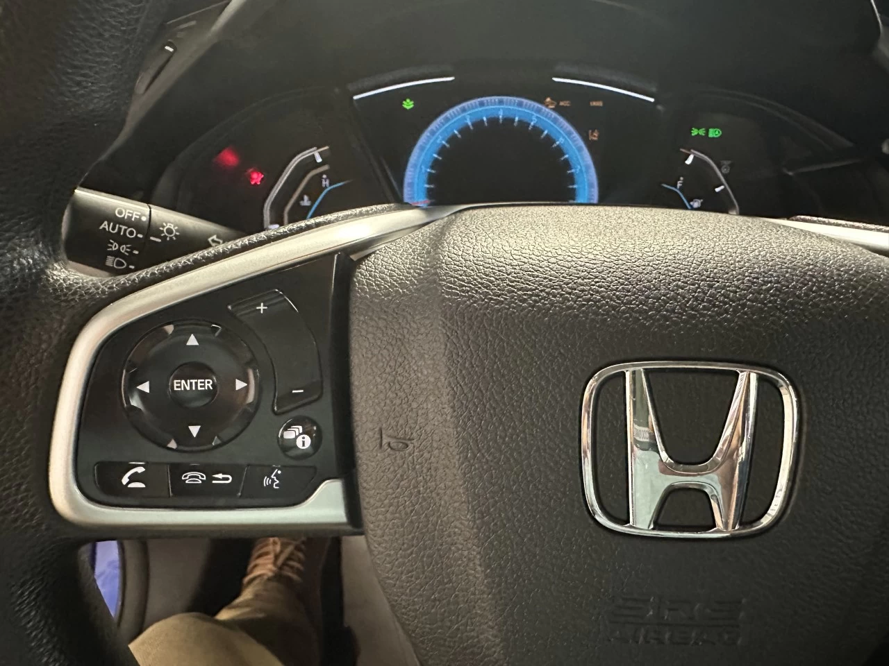 2019 Honda Civic
                                                    LX Image principale