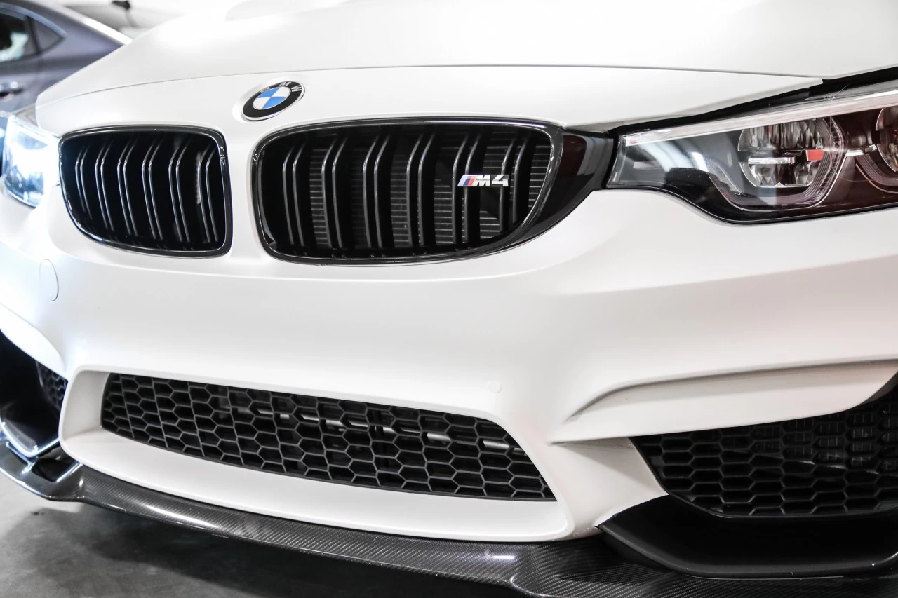 2020 BMW M4 CS https://www.lombardihonda.com/resize/b990ff35b810a3abc0cc817b2ca24889-1