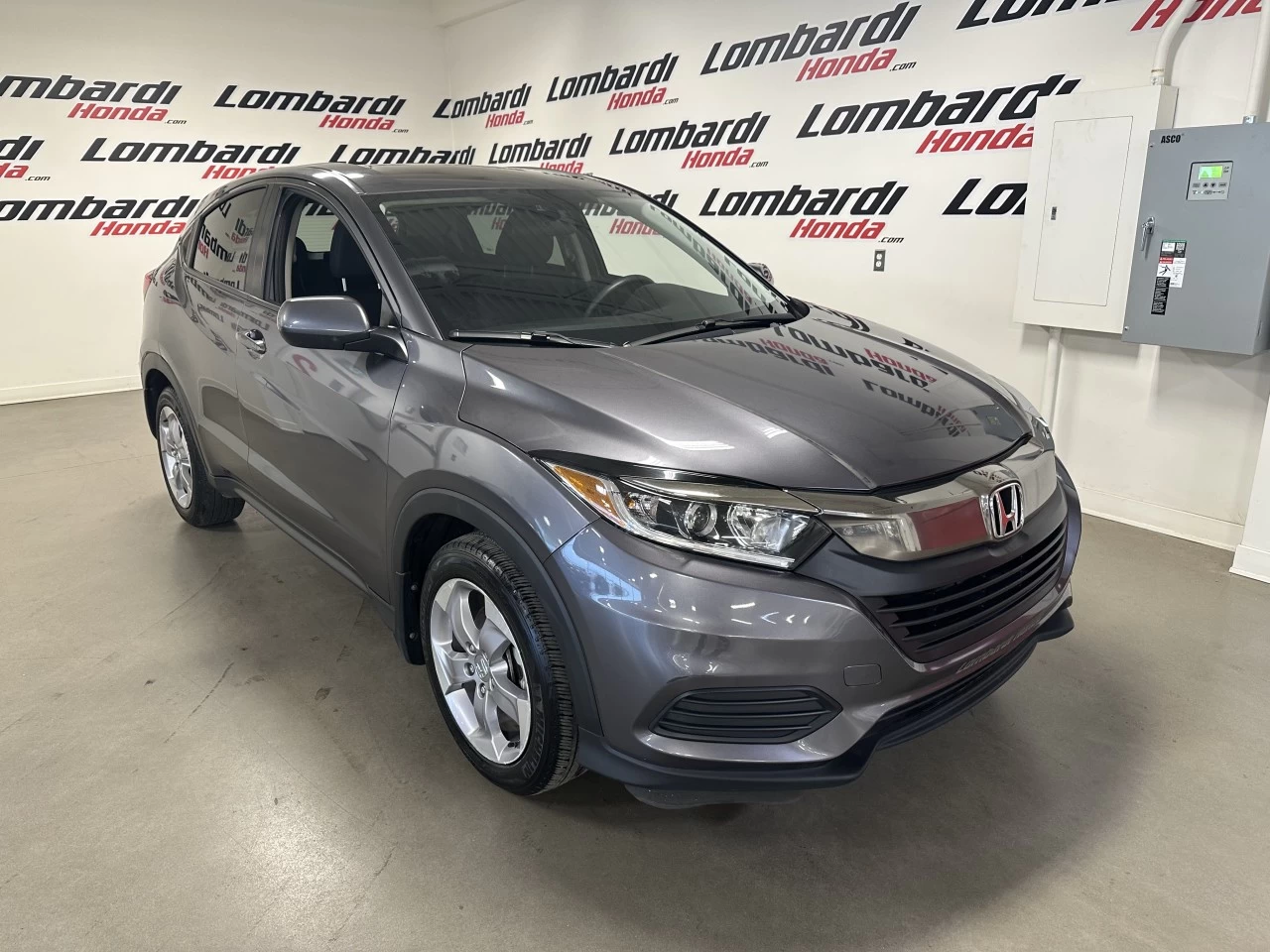 2022 Honda HR-V LX https://www.lombardihonda.com/resize/b990ff35b810a3abc0cc817b2ca24889-1