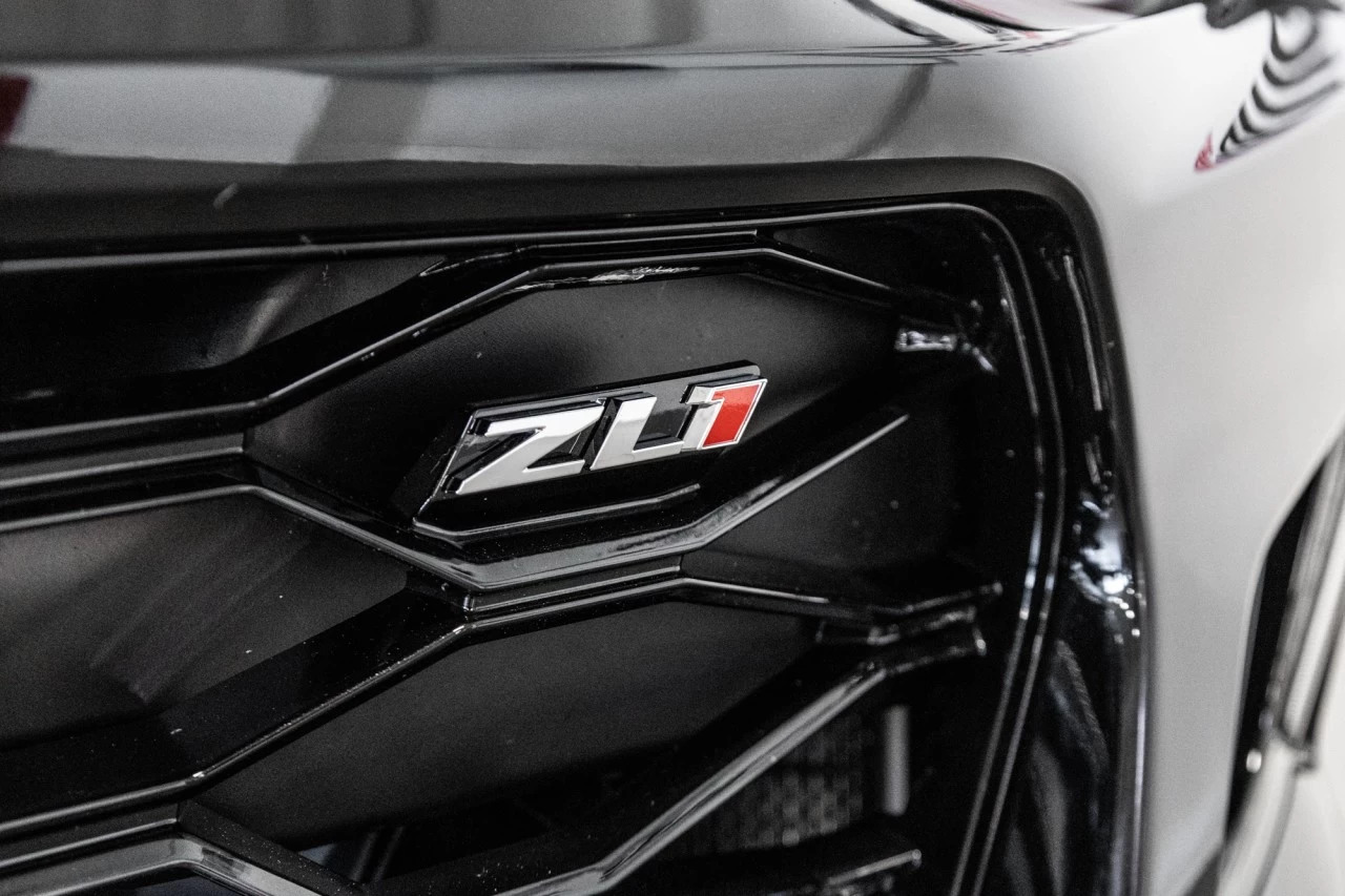 2021 Chevrolet Camaro ZL1 https://www.lombardihonda.com/resize/b990ff35b810a3abc0cc817b2ca24889-1
