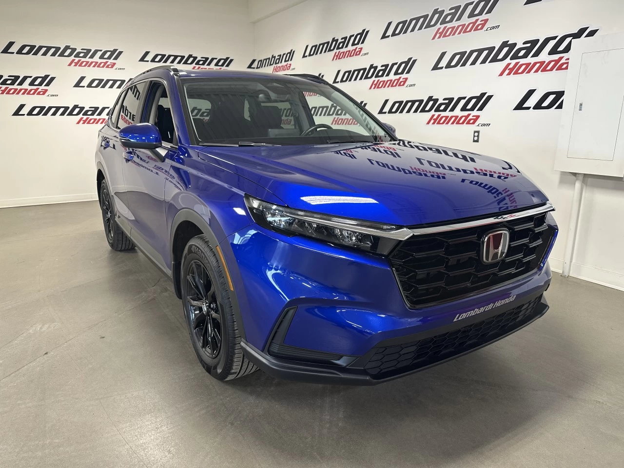 2023 Honda CR-V
                                                    Sport/Sport-B Image principale