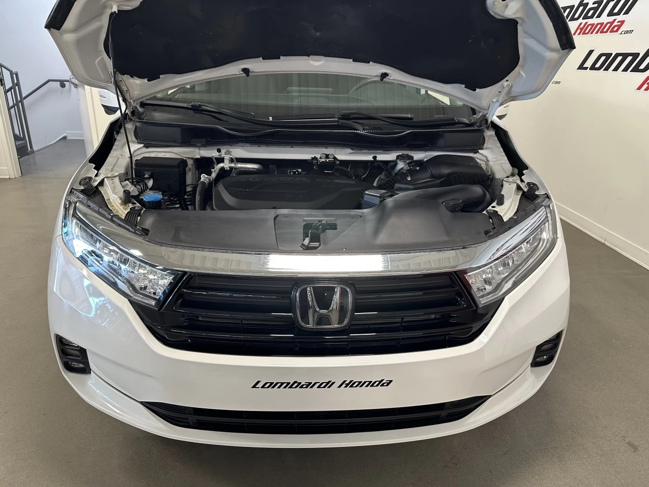 2022 Honda Odyssey
                                                    EX Main Image