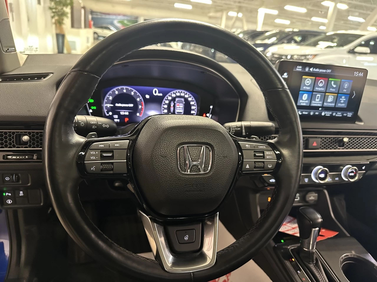 2022 Honda Civic
                                                    Touring Main Image