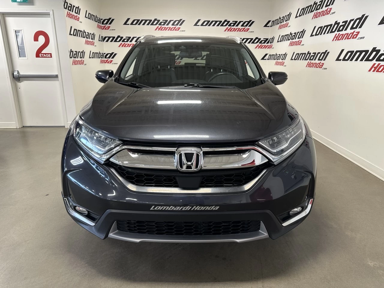 2019 Honda CR-V
                                                    Touring Image principale