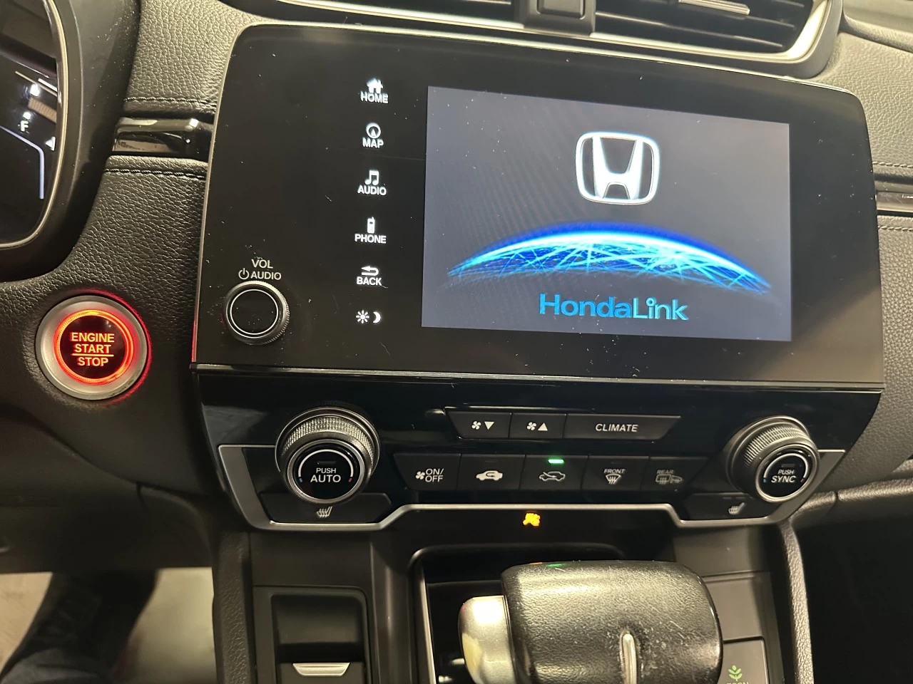 2018 Honda CR-V
                                                    Touring Image principale