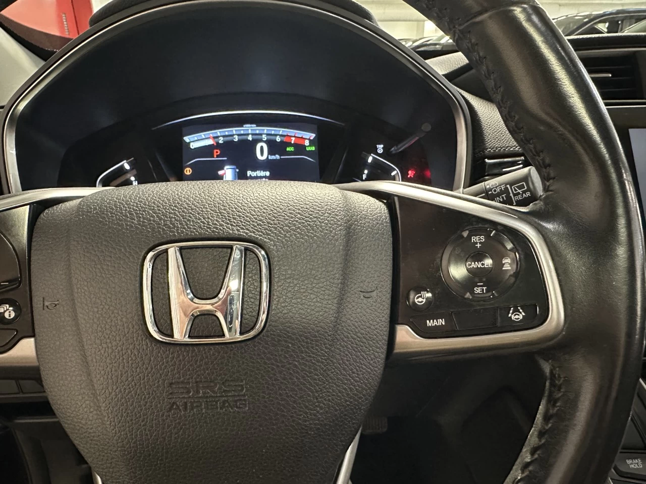 2019 Honda CR-V
                                                    Touring Image principale