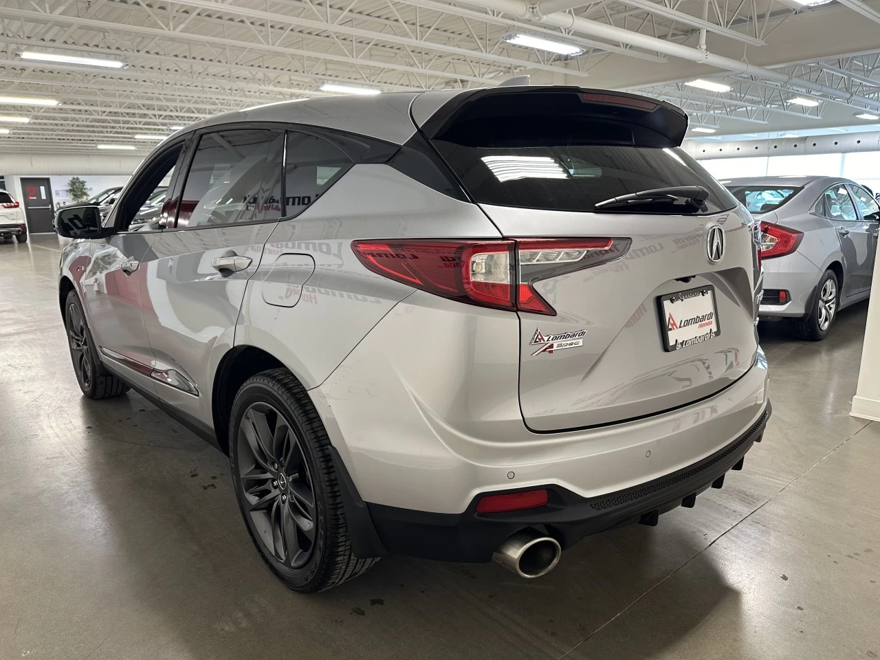 2022 Acura RDX
                                                    A-Spec Image principale