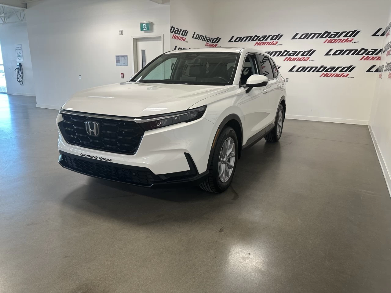 2023 Honda CR-V EX-L https://www.lombardihonda.com/resize/b990ff35b810a3abc0cc817b2ca24889-1