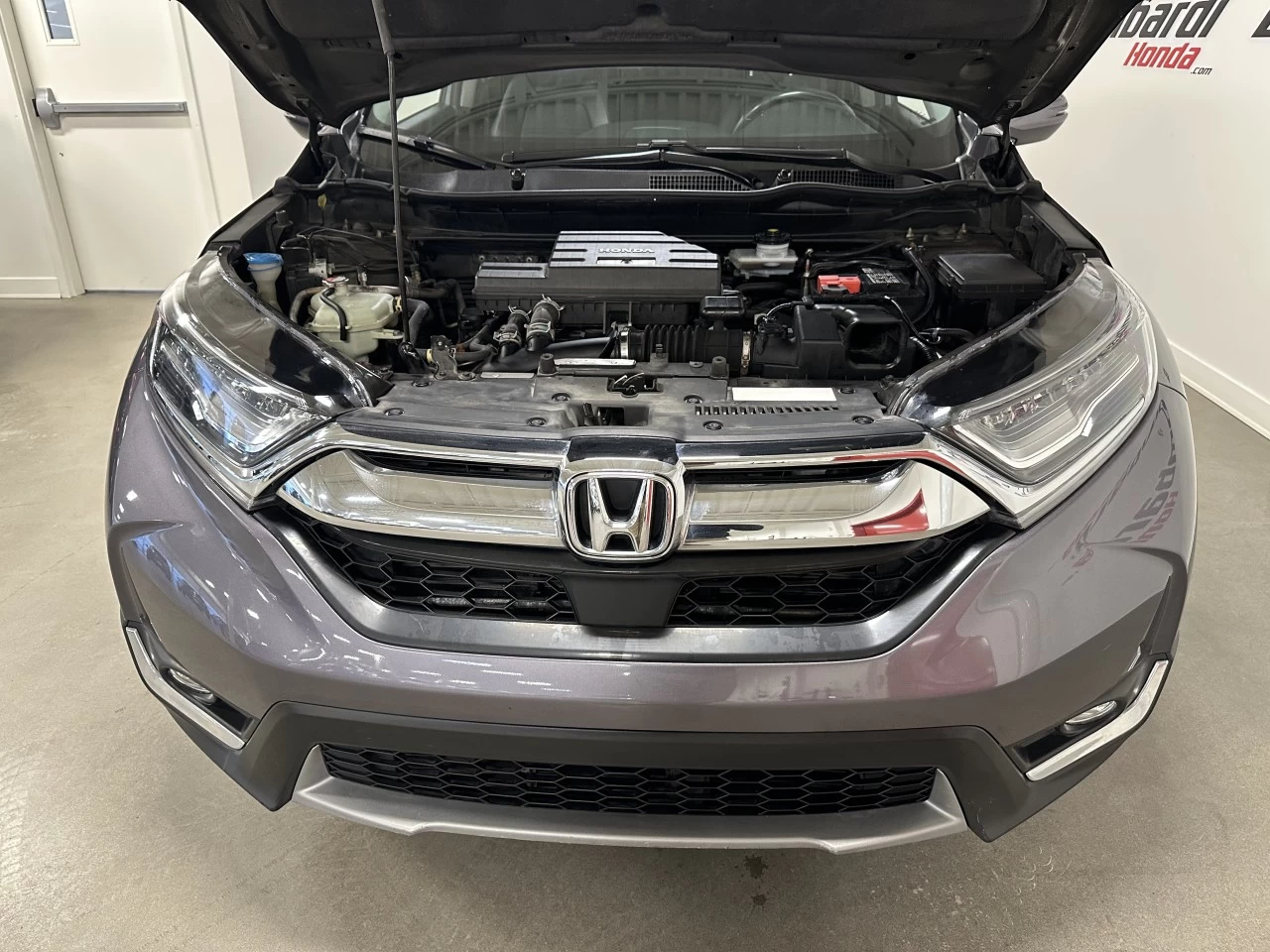 2019 Honda CR-V
                                                    Touring Image principale