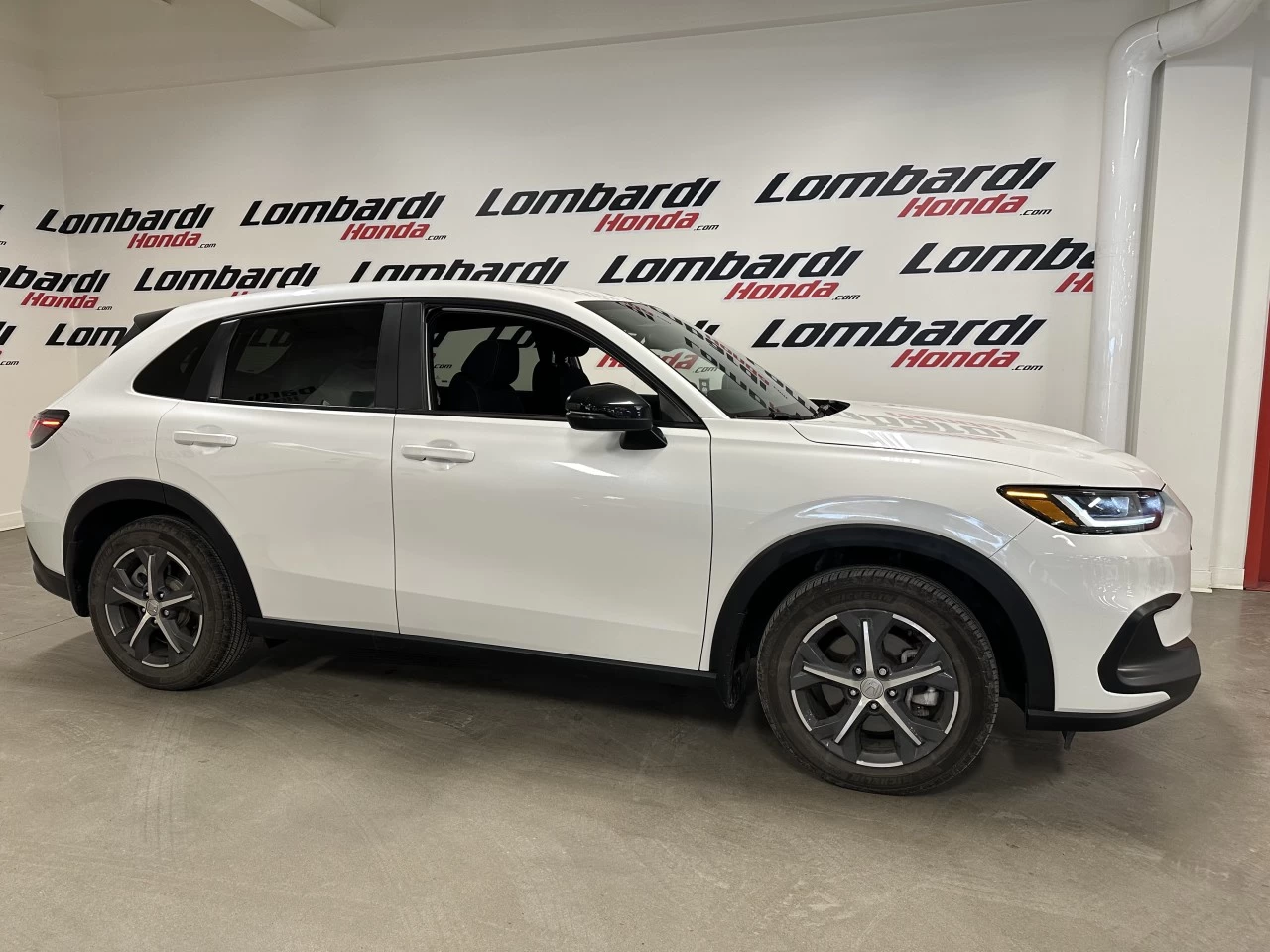 2024 Honda HR-V Sport-B https://www.lombardihonda.com/resize/b990ff35b810a3abc0cc817b2ca24889-1