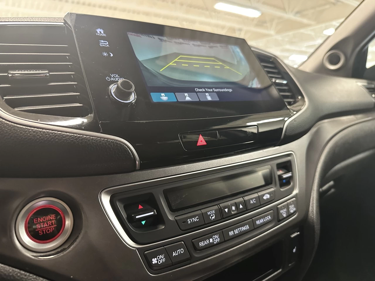 2019 Honda Pilot
                                                    LX Main Image