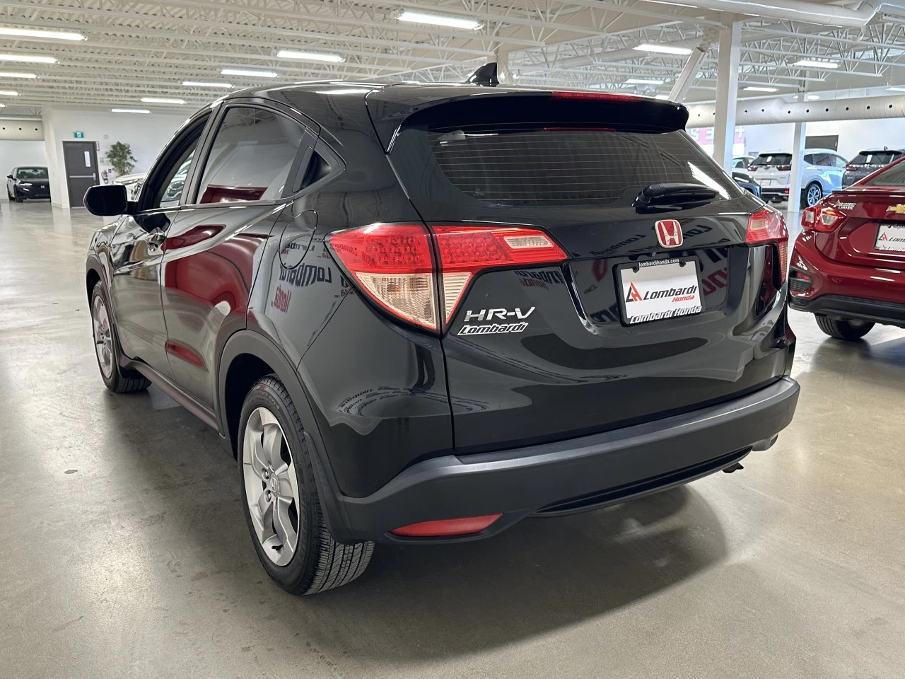 2018 Honda HR-V
                                                    LX Main Image