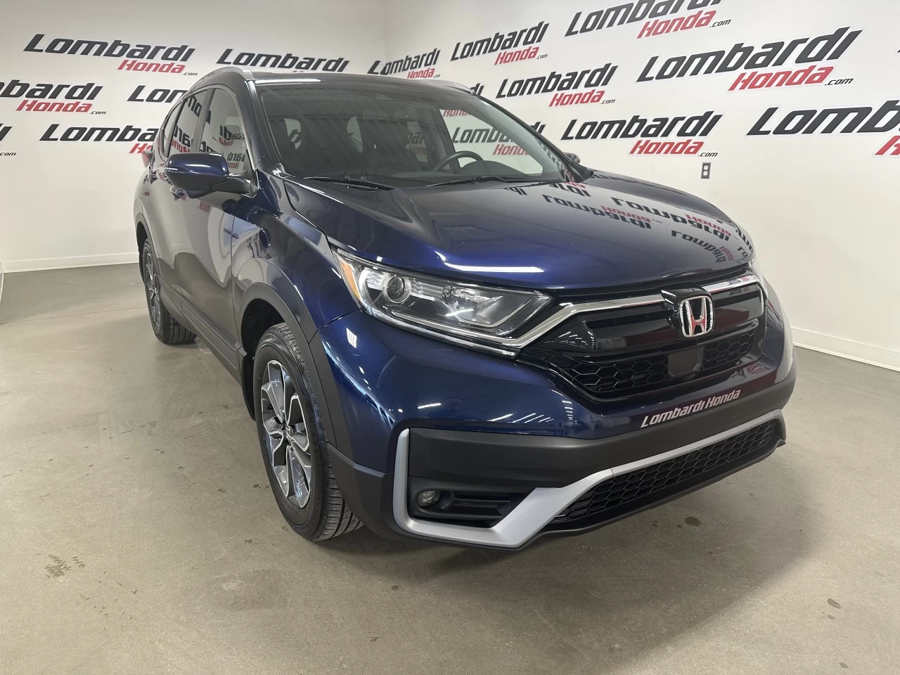 2021 Honda CR-V EX-L https://www.lombardihonda.com/resize/b990ff35b810a3abc0cc817b2ca24889-1