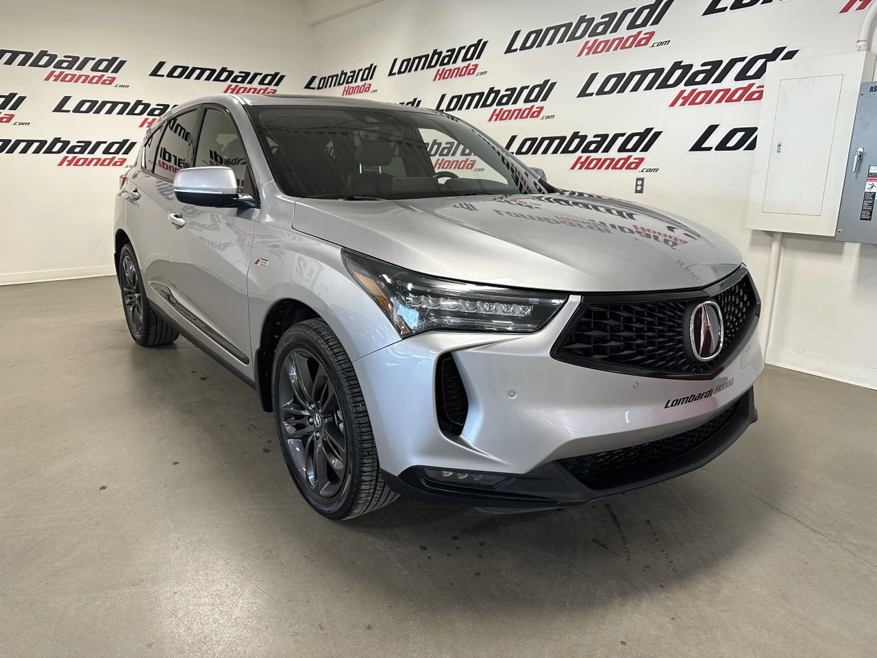 2022 Acura RDX
                                                    A-Spec Image principale