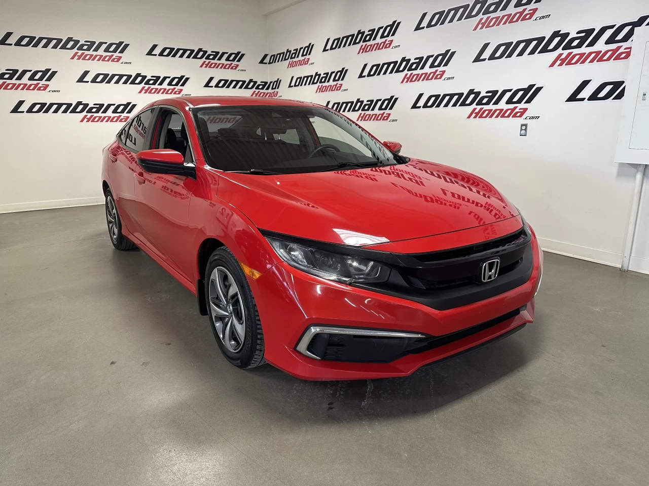 2019 Honda Civic
                                                    LX Image principale