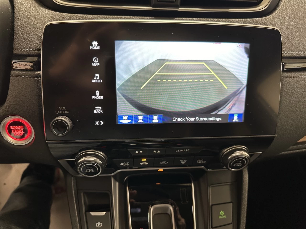 2018 Honda CR-V
                                                    Touring Main Image