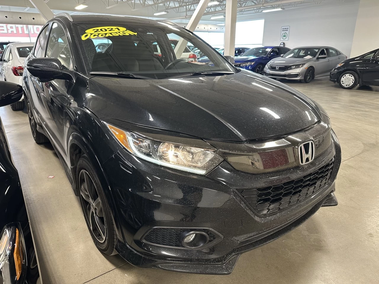 2021 Honda HR-V Sport https://www.lombardihonda.com/resize/b990ff35b810a3abc0cc817b2ca24889-1