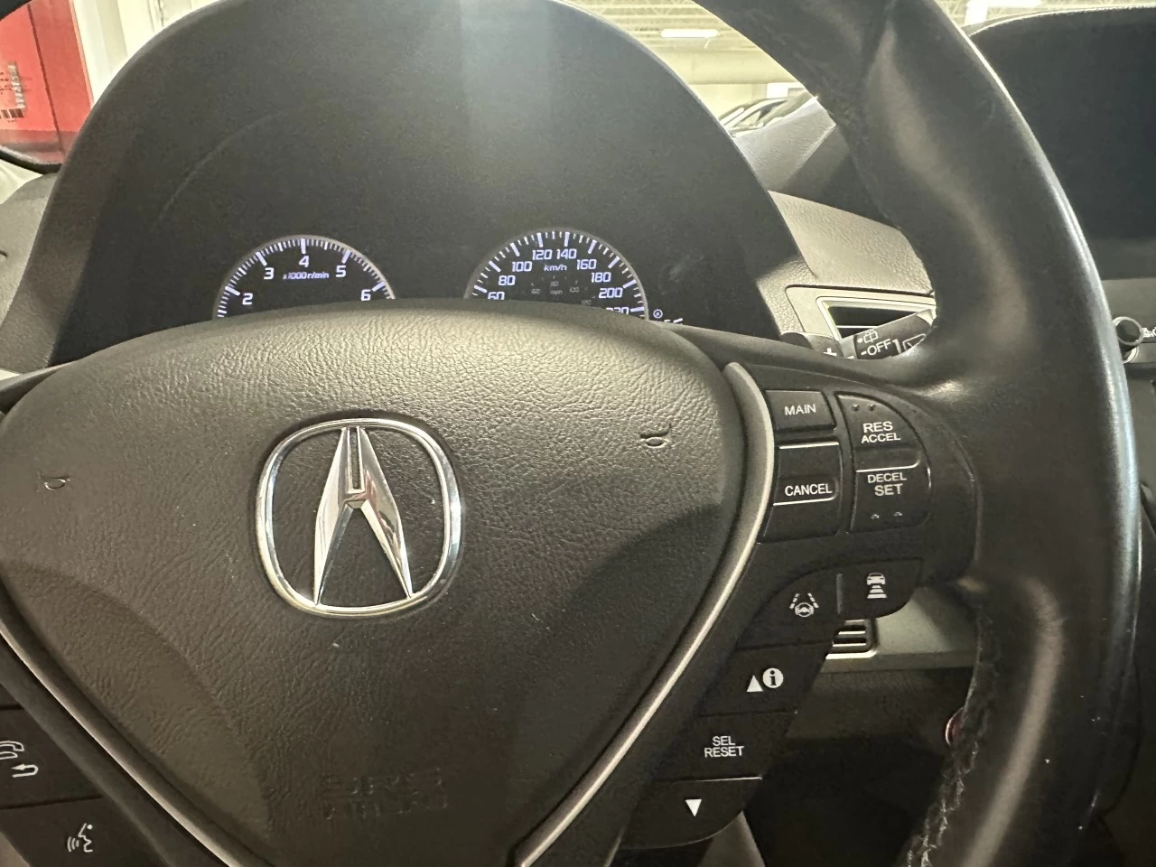 2017 Acura RDX
                                                    Tech Pkg Image principale