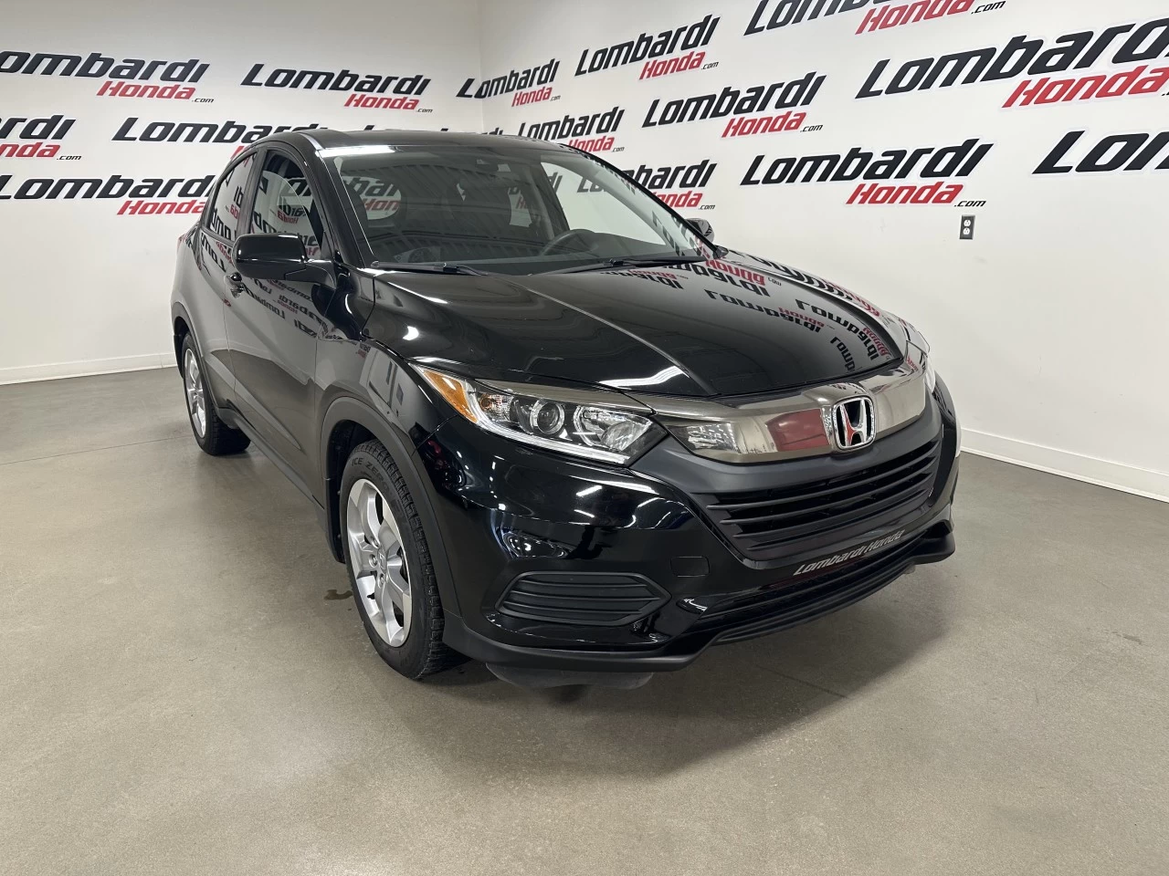 2021 Honda HR-V
                                                    LX Image principale