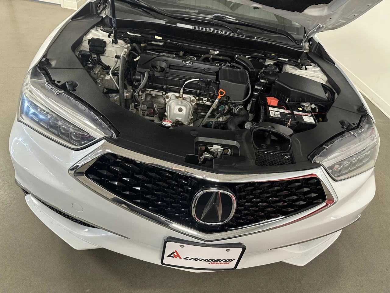 2018 Acura TLX
                                                    Tech Main Image